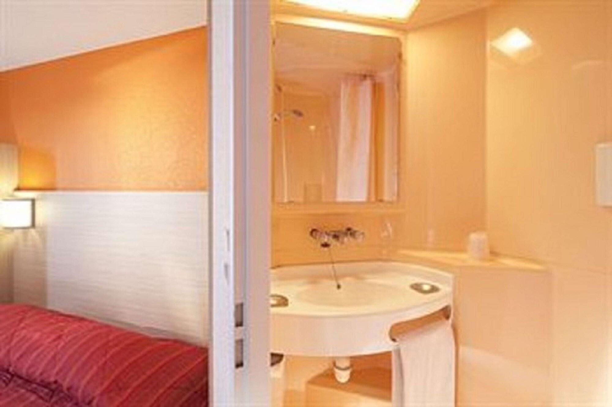 Premiere Classe Chantilly Sud Luzarches Chaumontel Bagian luar foto